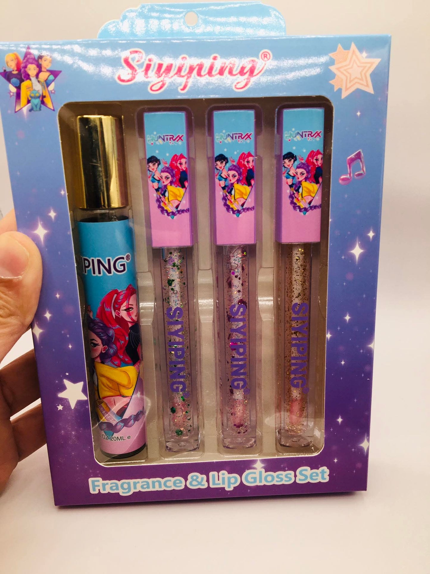 Perfume y lip gloss Kpop