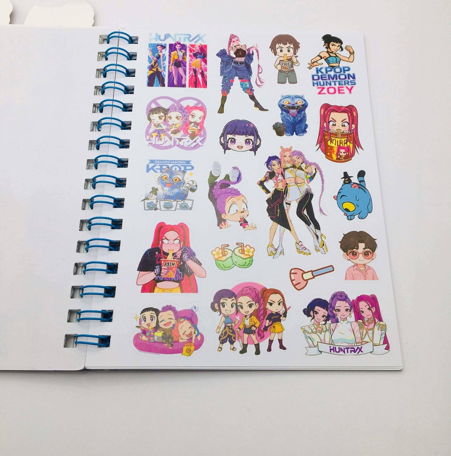 Kpop libreta con stickers