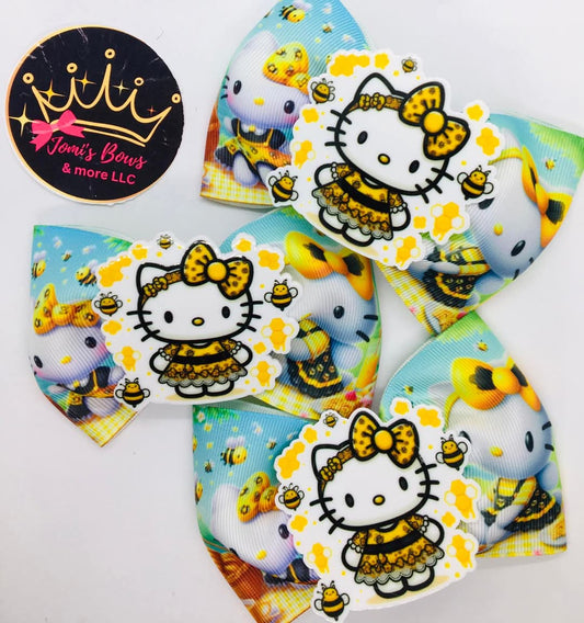 Hello Kitty Bee